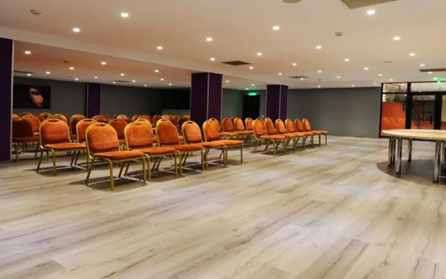 Trianon Hotel
