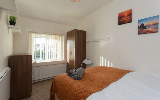 Townhouse @ Briggs Avenue Crewe