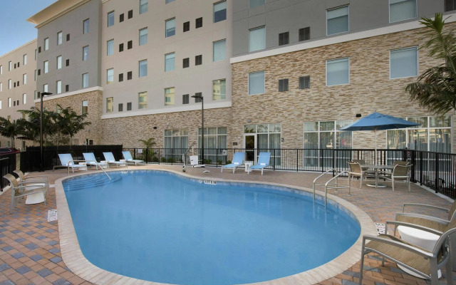Hampton Inn Miami - Airport East, FL