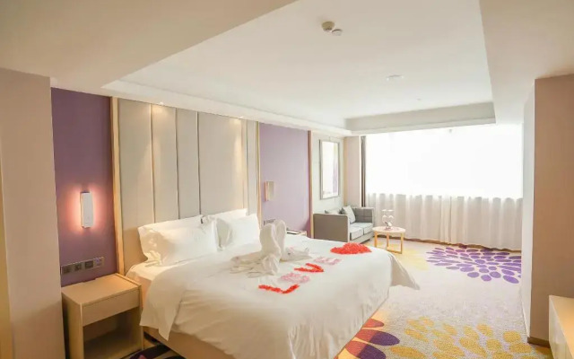 Lavande Hotel (Wuhan Jiqing Street)