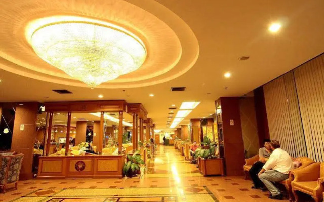 Mtc Plus At Grand Tower Inn