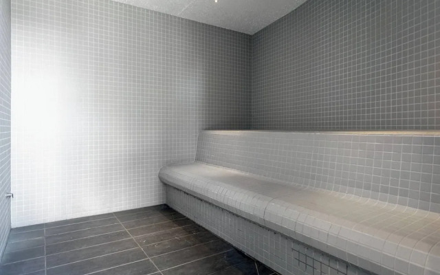 Southbank 2BR High City Views Enjoy Wine, Gym, Pool, Wifi