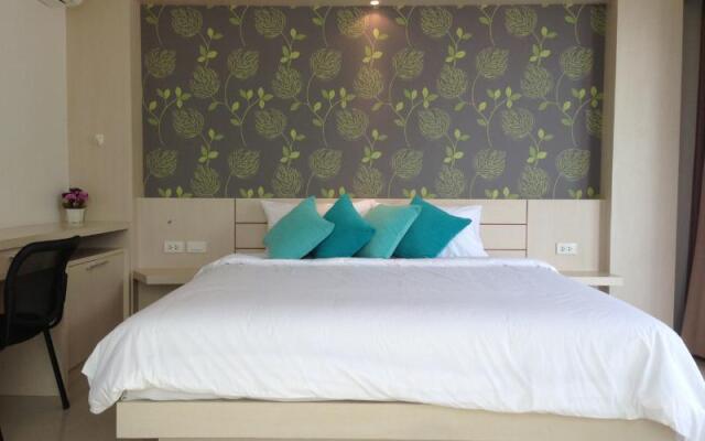 Chalong Beach Front Residence