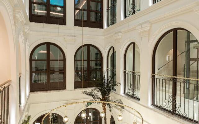 Silken El Pilar Andalucia Hotel