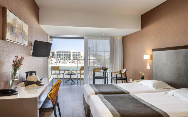 Faros Hotel Ayia Napa