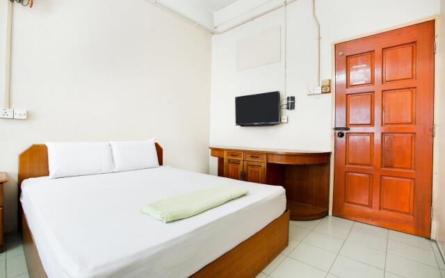 SPOT ON 89626 Hotel Dinar