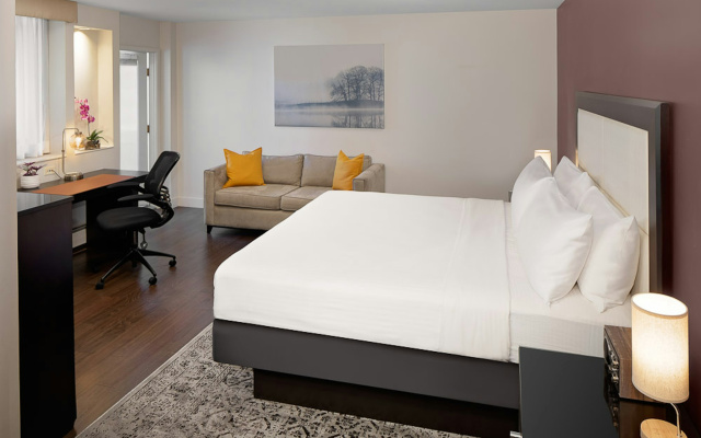The Andrew Hotel