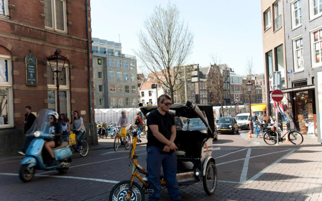 Residence Flower Market