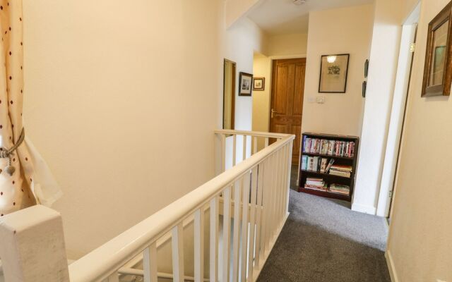 5 Ivy Terrace