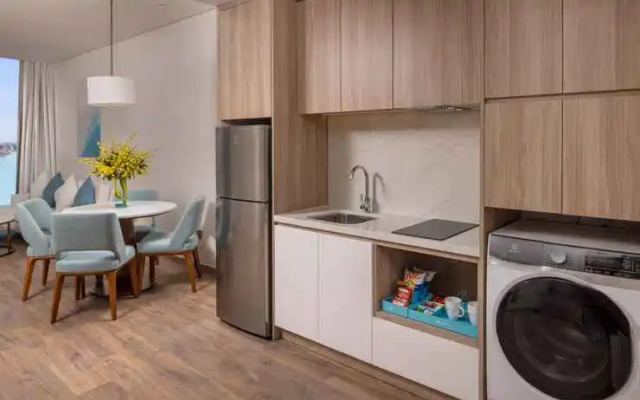 A La Carte Ha Long Bay Residence