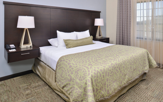 Staybridge Suites Rochester - Commerce Dr NW by IHG