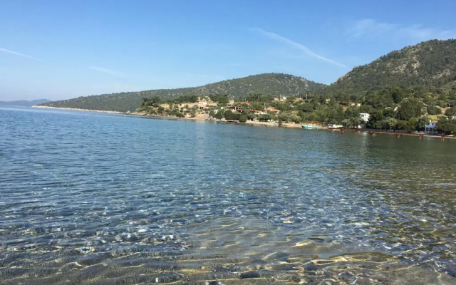 Yakamoz Pansiyon Mazı
