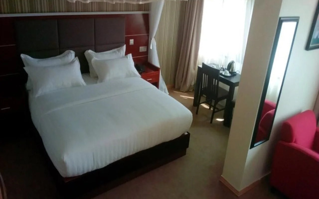 Courtyard International Hotel