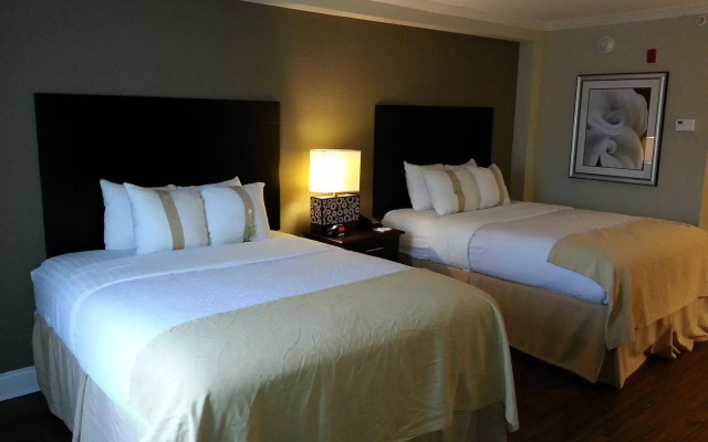 Holiday Inn Macon North by IHG