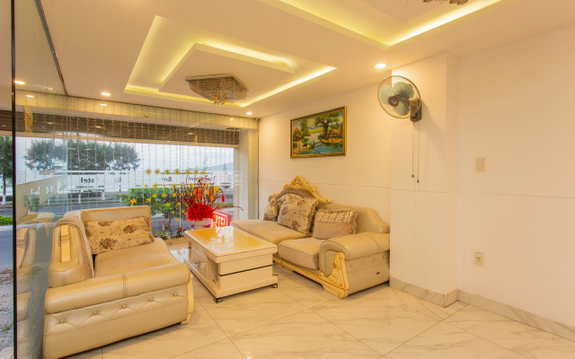 Rose Hotel – Lobby – Da Nang