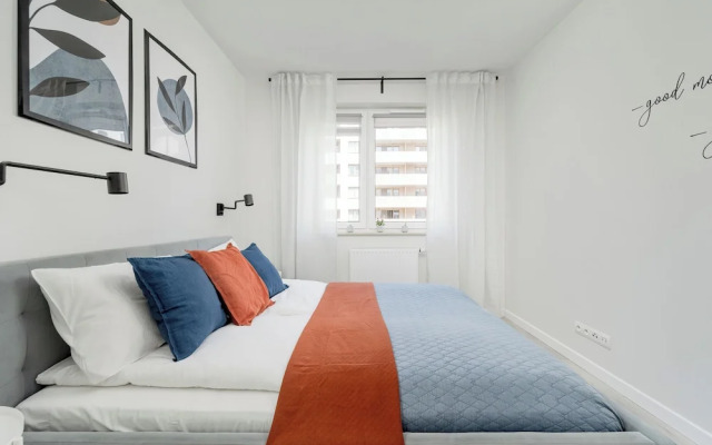 Miedziana Apartment Wrocław by Renters