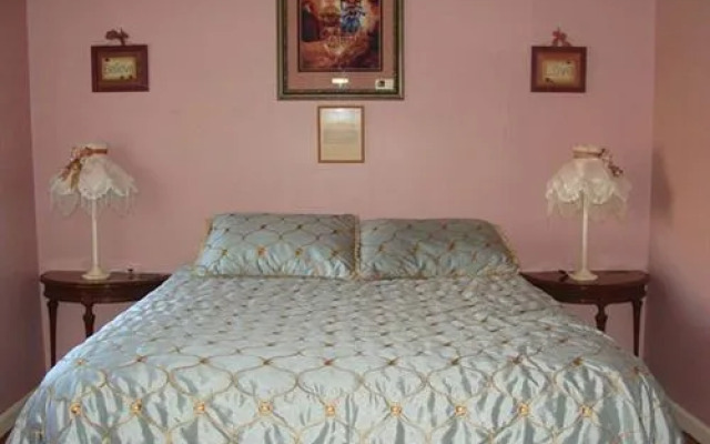 The Tillie Pierce House Inn