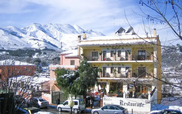 Hotel Rural Serrella