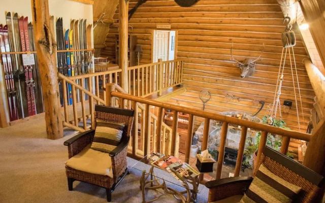 Snowberry Inn Bed & Breakfast