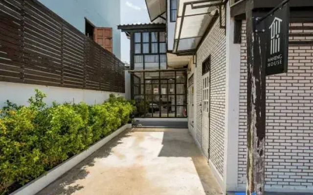 Haheng House