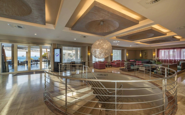 Blau Privilege Porto Petro Beach Resort & Spa