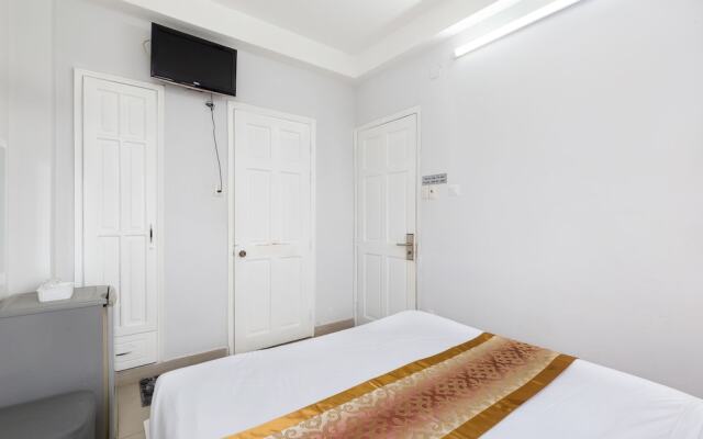 White Diamond PN Hotel