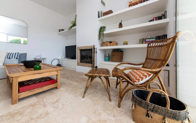 Huge Luxury Villa With Pool Near Beach in Bodrum