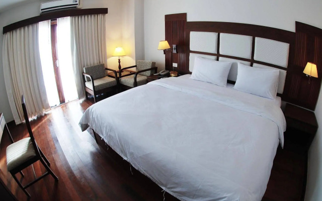 River City Hotel
