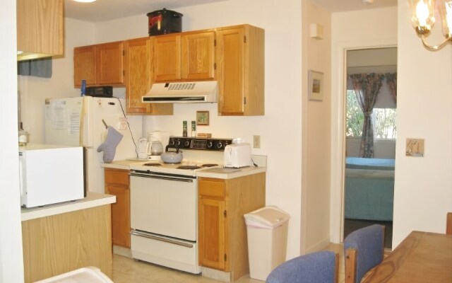 131 Howland - 2 Bedroom Condo