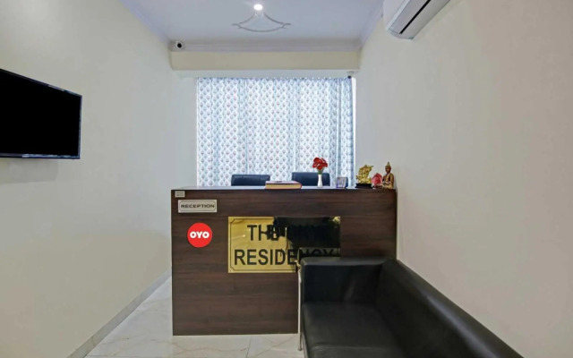 OYO Flagship IAE522 Hotel Cozzy Homes Stay