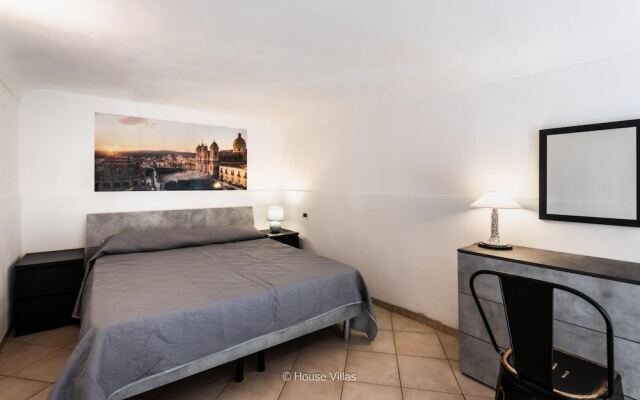 Ciuri Ciuri in Noto With 3 Bedrooms and 2 Bathrooms