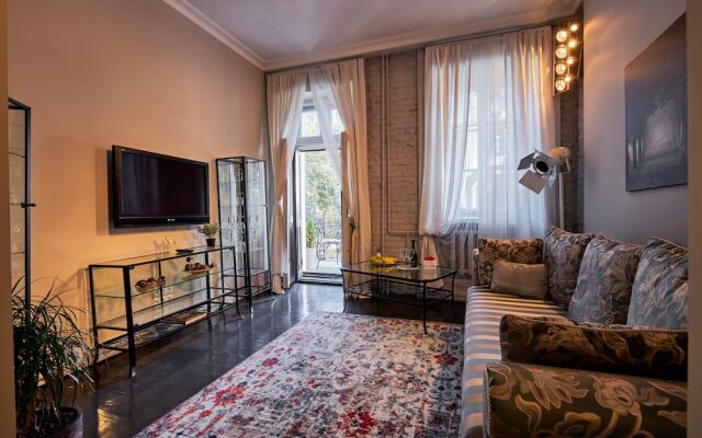 PaulMarie Apartment near Nezavisimosti