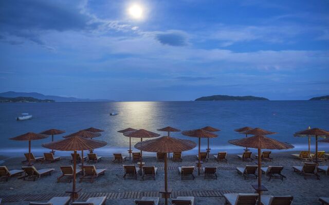 Kassandra Bay Resort, Suites & Spa