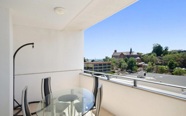Property Vine - Dalgety Apartments