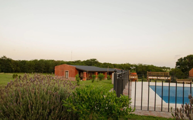 Tierra Chana Estancia de Campo