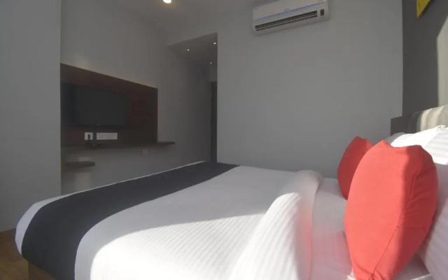 Ka10 SQUARE HOTEL & BANQUETS