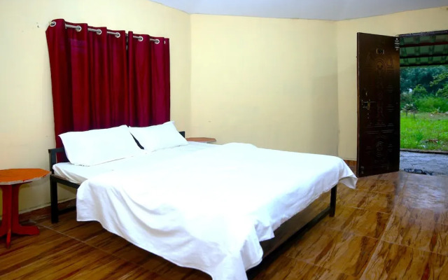 Tribal Wood Resort