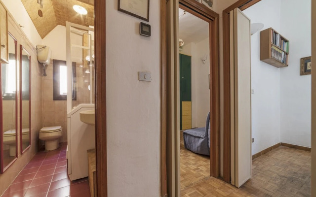 San Lorenzo Wooden Flat