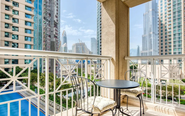 Beautiful 1BHk in 29 boulevard - 2505