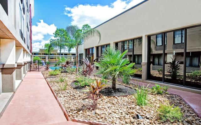 Wyndham Houston Sugarland
