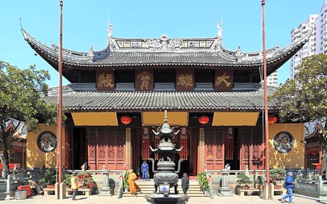 Shanghai Gongkang Meilun Hotel