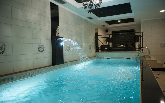 Dash Hotel
