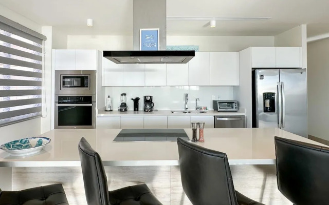 New 3BR Ground Floor Las Palomas Condo