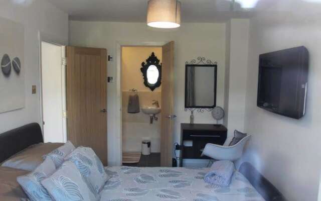 Modern Detached House With Sea View by Llandudno