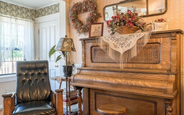 Julian Gold Rush Hotel