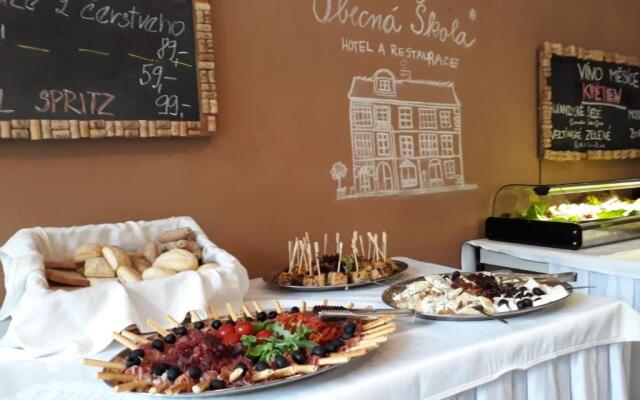 Hotel Obecná Škola