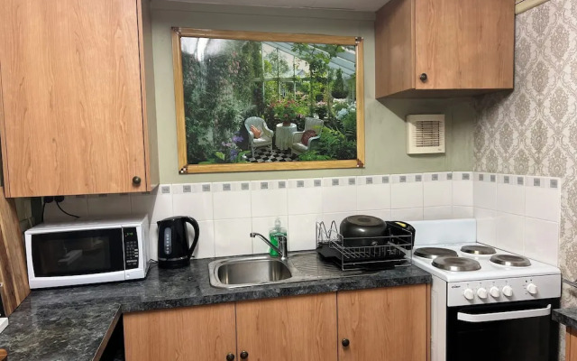 XYL guests house