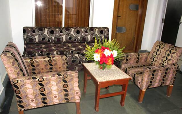 Hotel Vijoya International