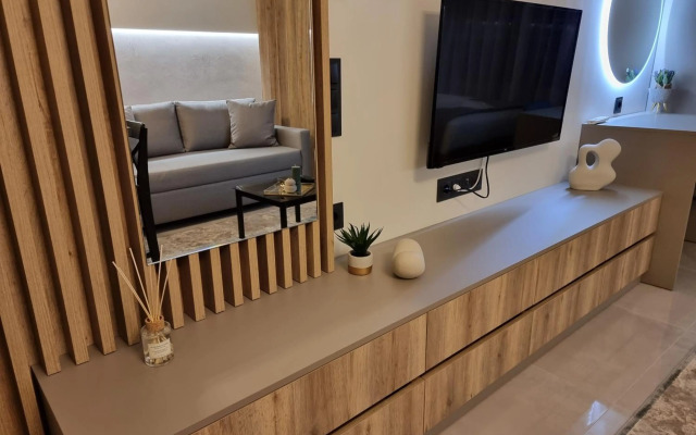 Iris City Center Premium Studio