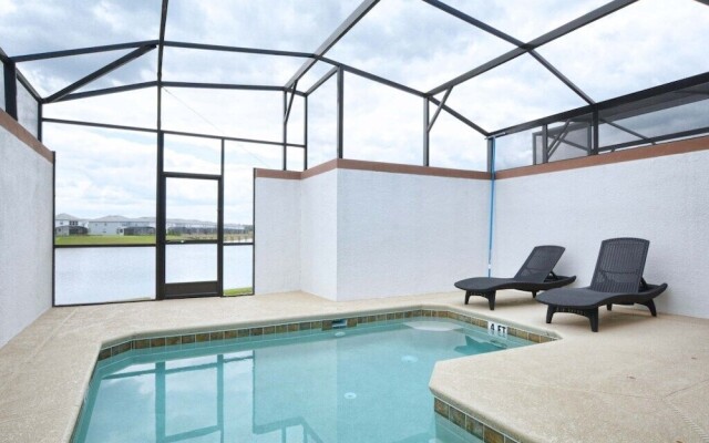 Storey Lake-5 Bedroom Townhome w/Splashpool-1630ST